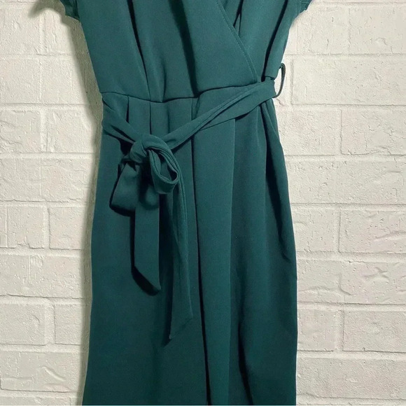 Size 10 Jumpsuit WITH POCKETS Green Waist Tie Flirty Sleeve Office Wedding - Picture 12 of 13